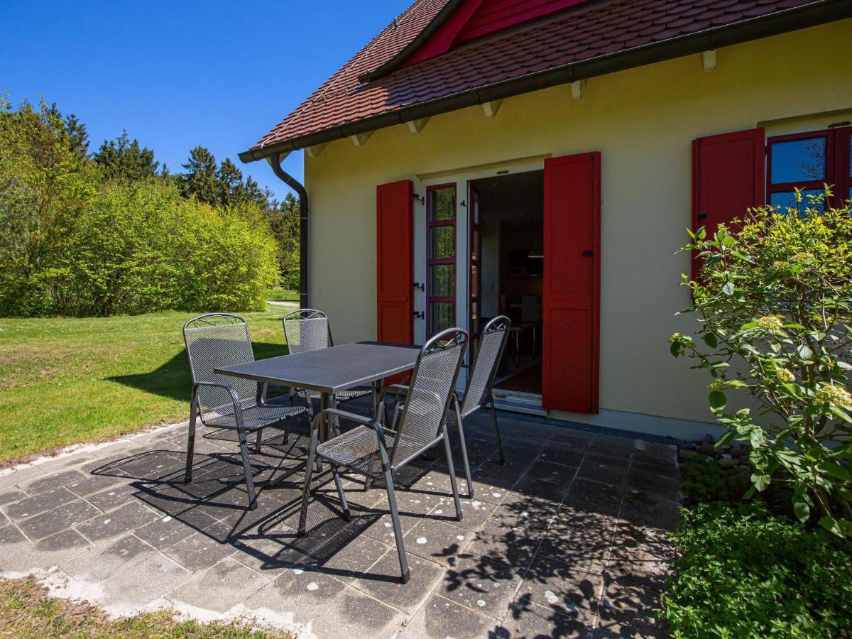 Feriendorf Rugana - Komfort Appartement Mit 1 Schlafzimmer Und Terrasse B47 Dranske Exterior photo
