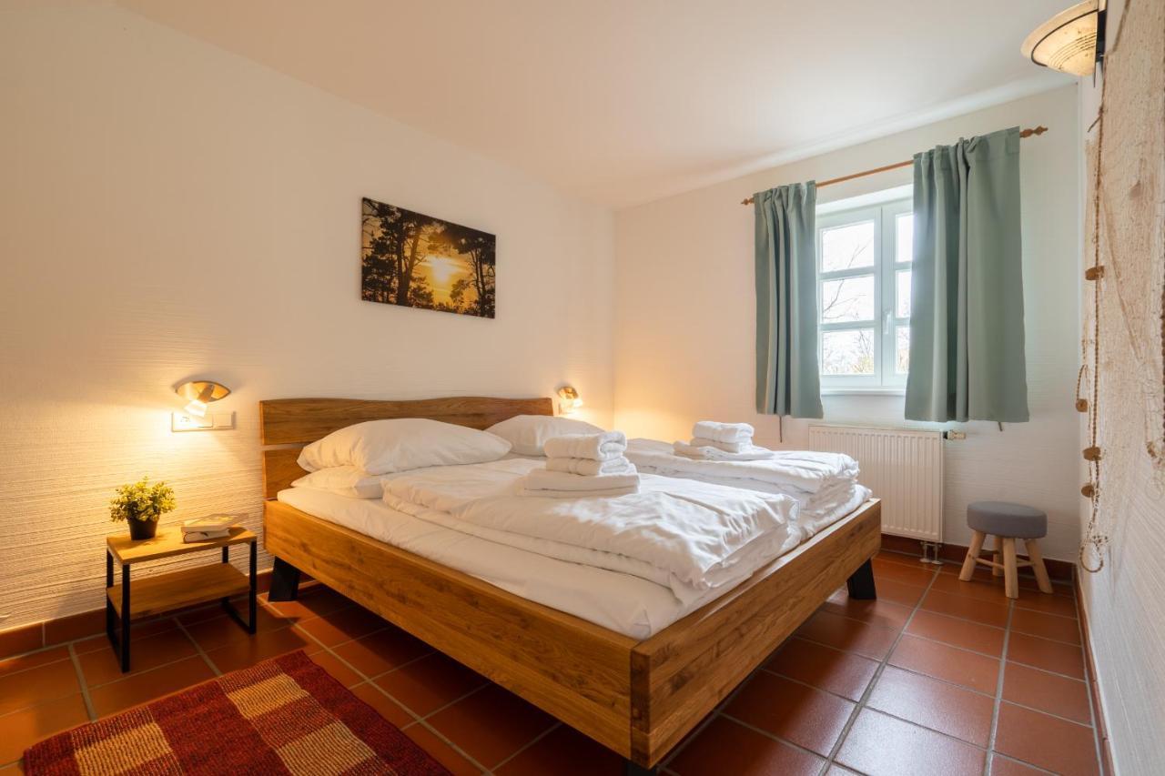 Feriendorf Rugana - Komfort Appartement Mit 1 Schlafzimmer Und Terrasse B47 Dranske Exterior photo