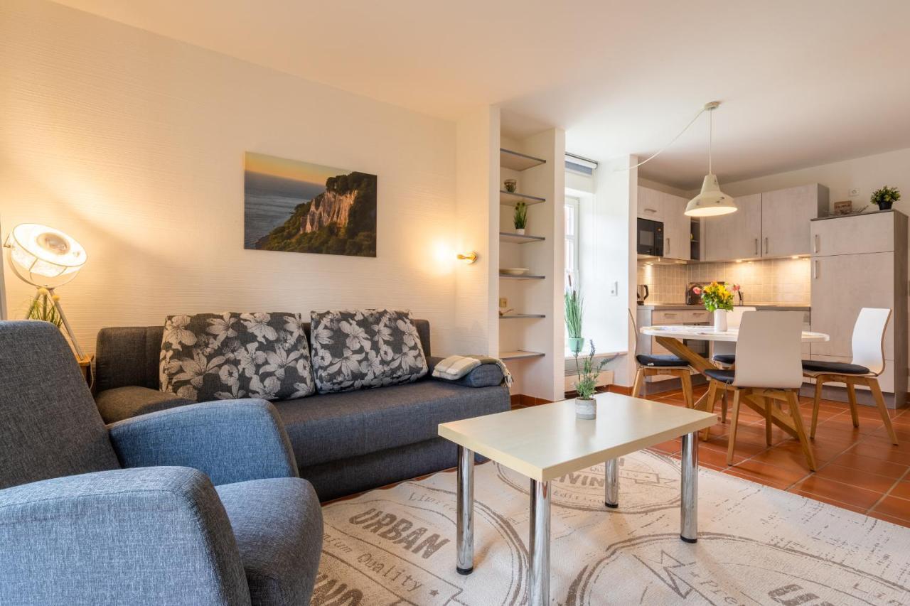 Feriendorf Rugana - Komfort Appartement Mit 1 Schlafzimmer Und Terrasse B47 Dranske Exterior photo